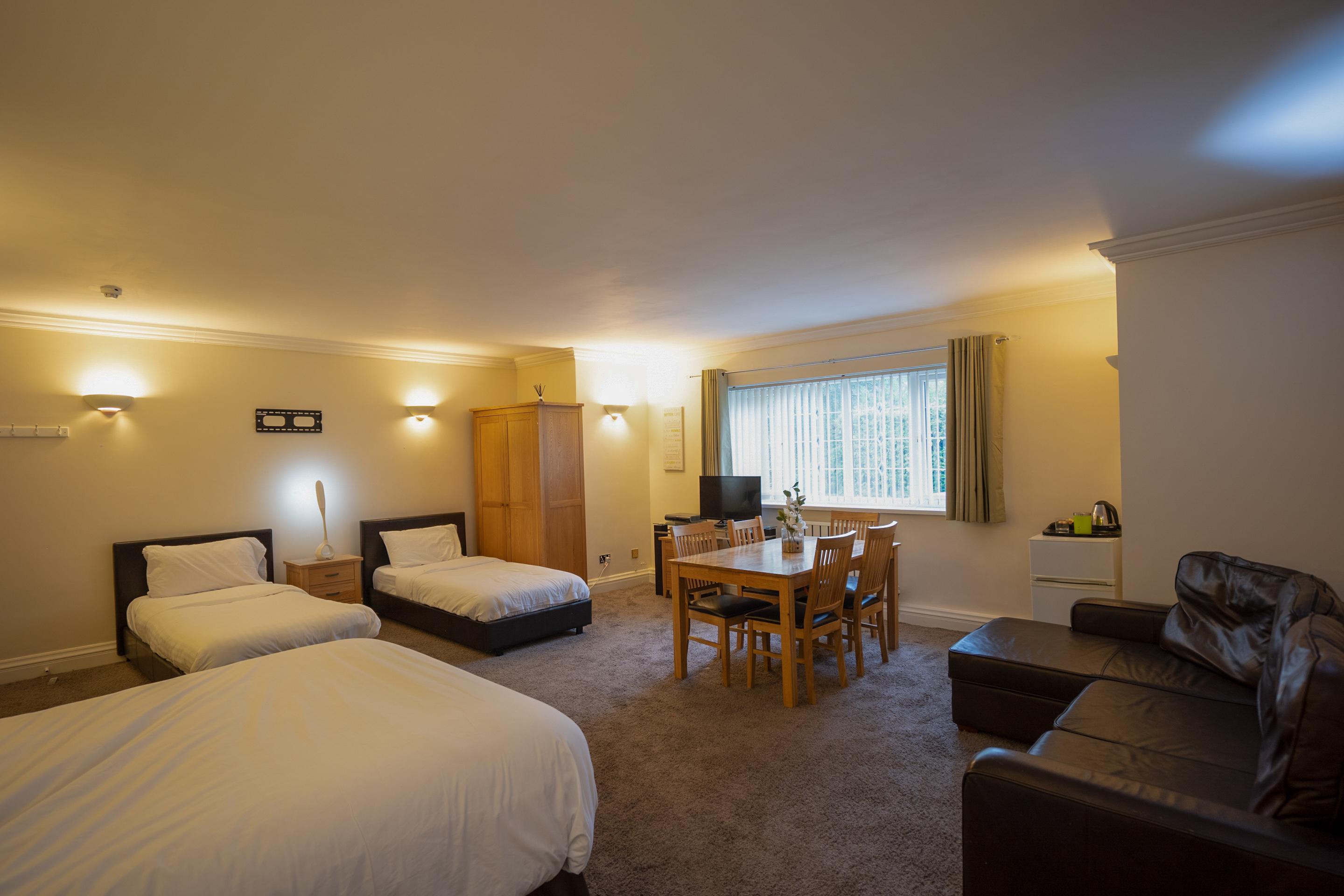 Oyo Oakcroft Guest House Manchester Airport Ringway Dış mekan fotoğraf