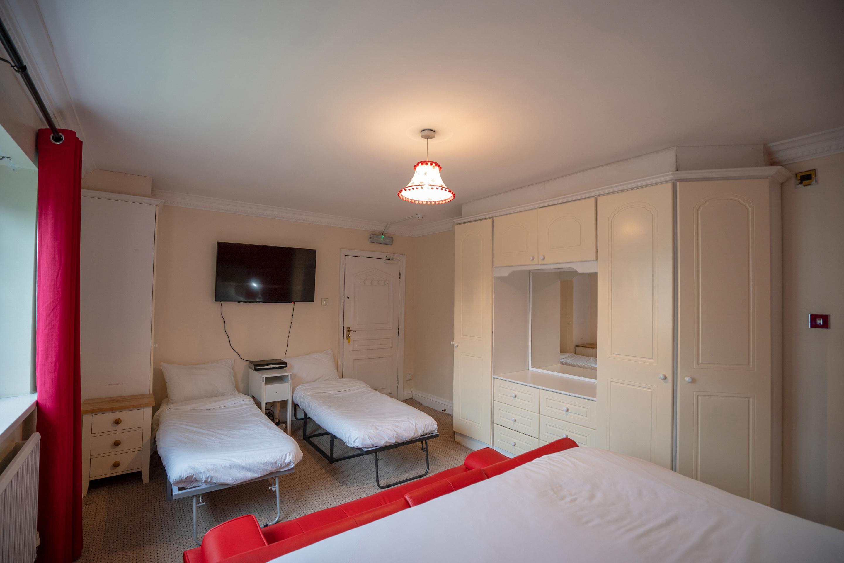 Oyo Oakcroft Guest House Manchester Airport Ringway Dış mekan fotoğraf