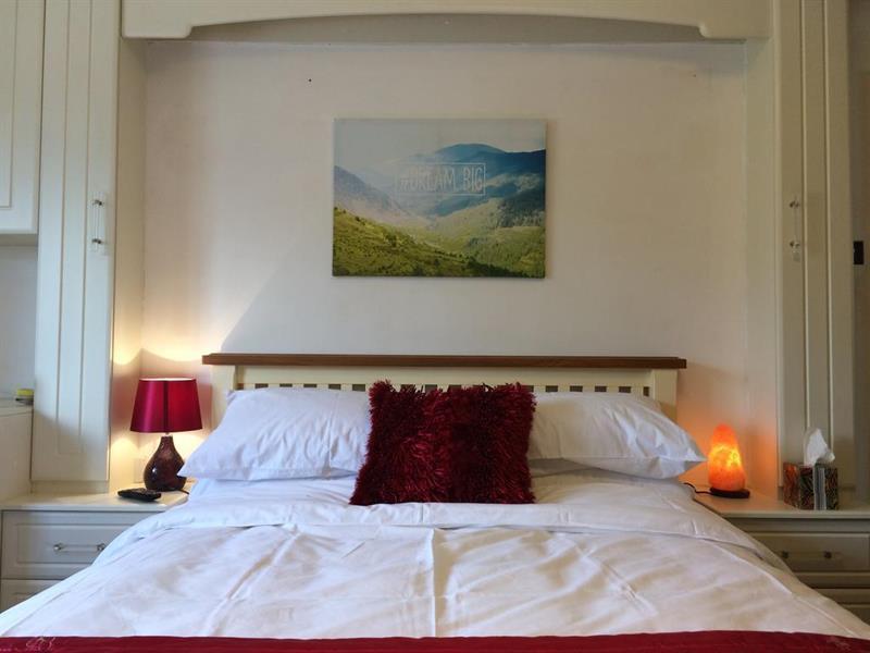 Oyo Oakcroft Guest House Manchester Airport Ringway Dış mekan fotoğraf