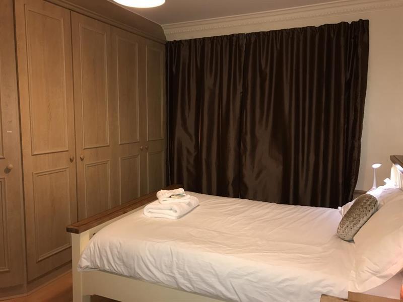 Oyo Oakcroft Guest House Manchester Airport Ringway Dış mekan fotoğraf